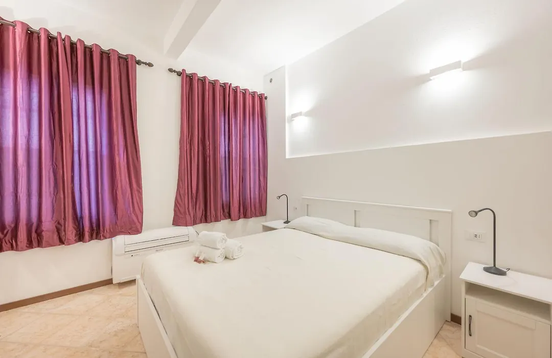 Casa Luna - 10 Min From Venice Train Station-1